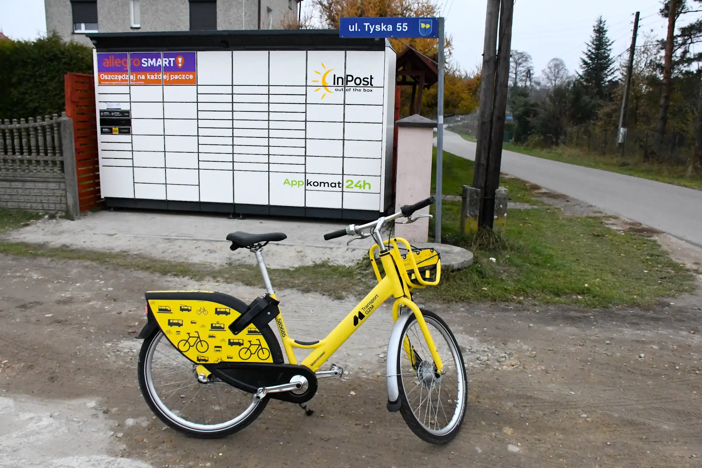 Paczkomat z ul. Tyskiej jest inny. To Appkomat z czujnikiem smogu