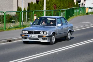 BMW E30